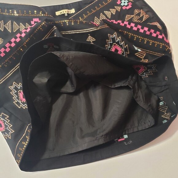 Miami Brand Embroidered Tribal Print Mini Skirt Women’s Medium Black Multicolor - Picture 12 of 16
